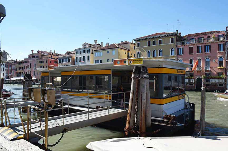 Imbarcadero del Vaporetto Venezia