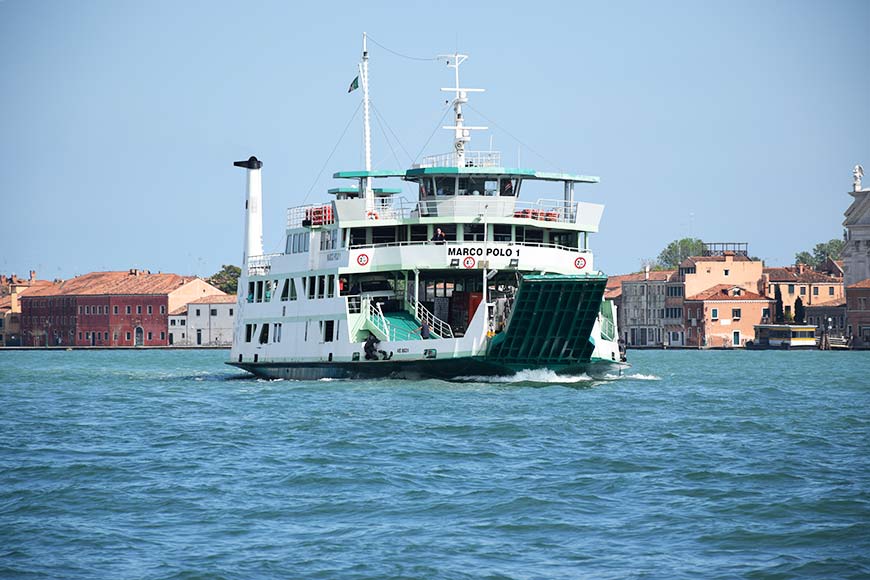 Vaporetto Linea 17 Venezia