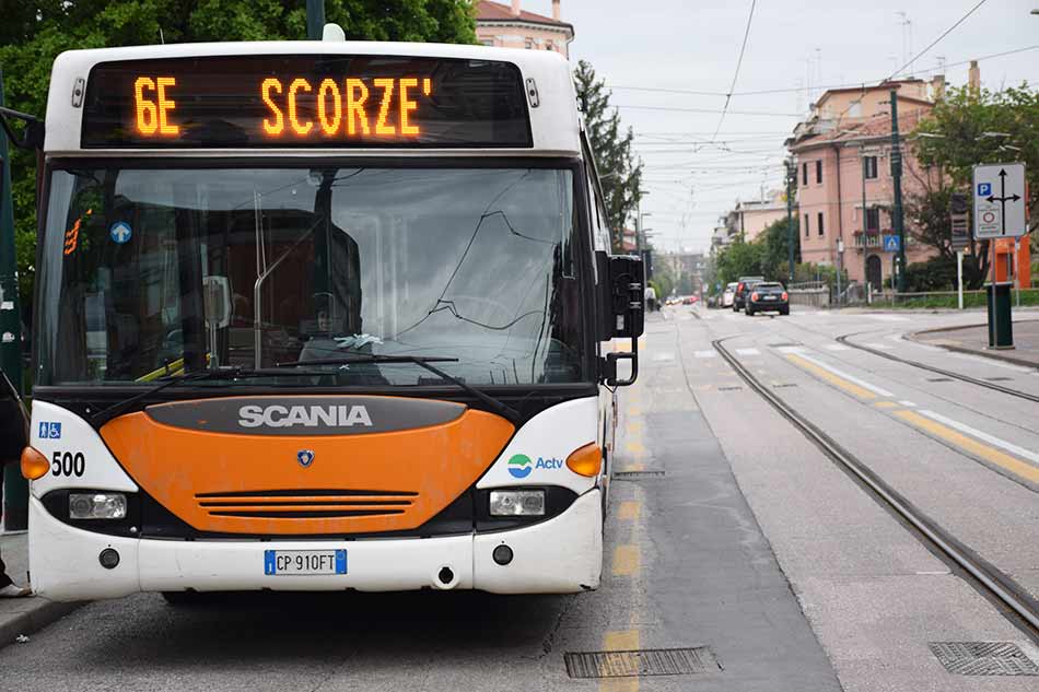 Come arrivare da Olmo a Venezia