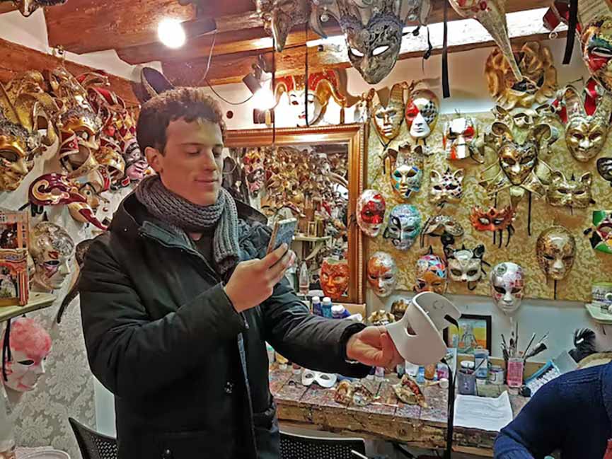 Caccia al tesoro da Piazzale Roma a Rialto del Carnevale Venezia