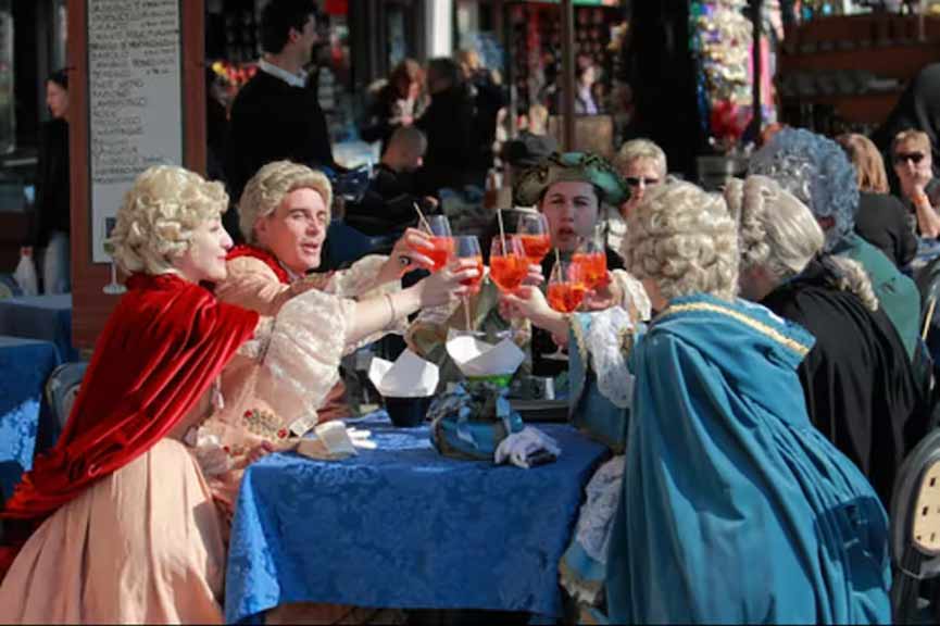 Venetian style carnival pub tour, Venice Carnival