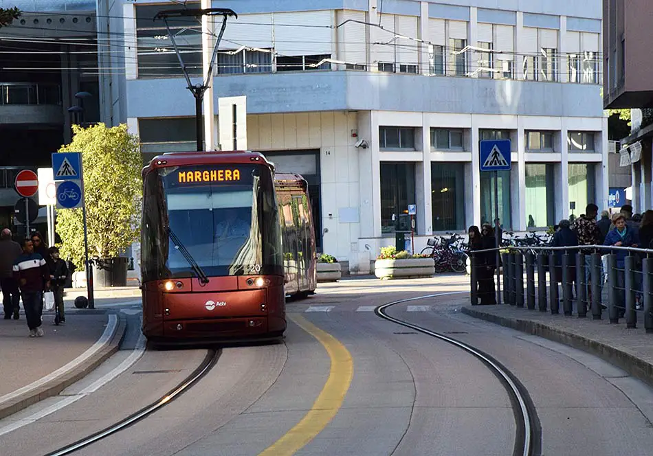 Autobus Linea T2 tram Actv Mestre Marghera